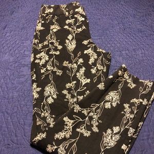 OLD NAVY PIXIE PANTS